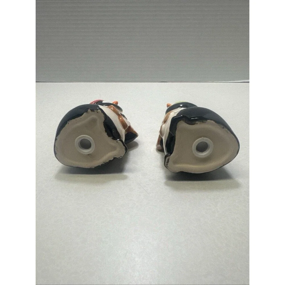 Iconikal Set Of 2 Penguin Salt And Pepper Shakers Christmas
